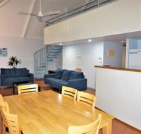Osprey Holiday Village Unit 118 Excellent 3 Bedroom Holiday Villa with a Pool in the Complex - Accommodation Asia