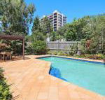 Eastbourne U6 80 Esplanade. Golden Beach - Accommodation Asia