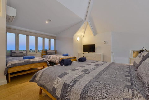 Osprey Holiday Village Unit 106 Trendy 3 Bedroom Holiday Villa With A Pool In The Complex - Accommodation Guide 4