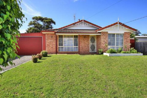 Kingfisher Pet Friendly 10 Mins To Hyams Beach - Accommodation Guide 0