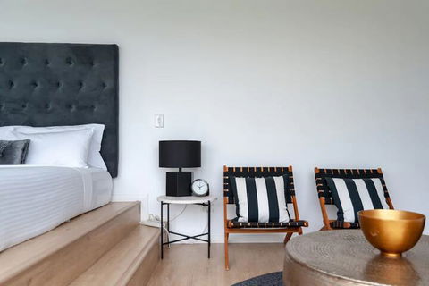 Modern Stylish Penthouse - Accommodation Asia 5