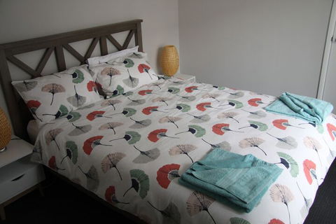 Warnbro Beach Family Accommodation - Accommodation Asia 7