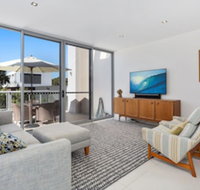 Waves on Kamala 13 - Accommodation China