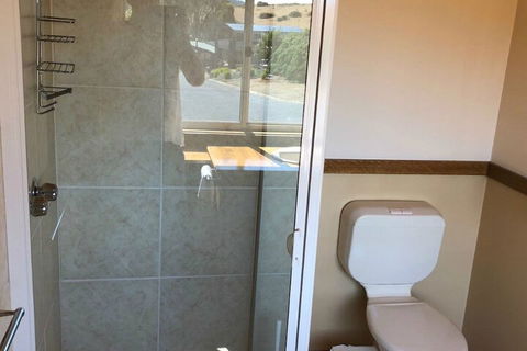 Alpine Stag Lodge Unit 1 - Accommodation Guide 5