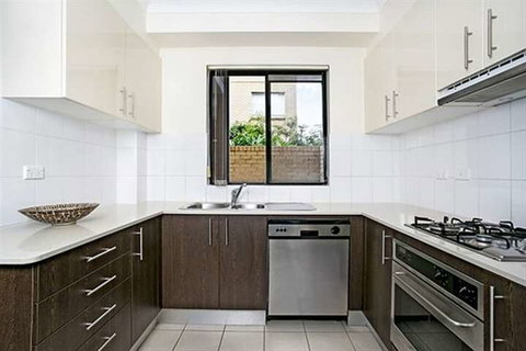 Walking Distance To Coogee Beach MOUNT - Accommodation Asia 6