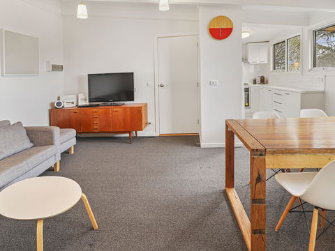 Ski View 4 - Accommodation Guide 4