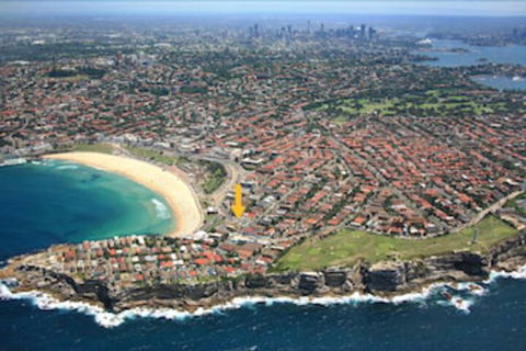 Designer Beachfront Apartment - Accommodation Guide 1