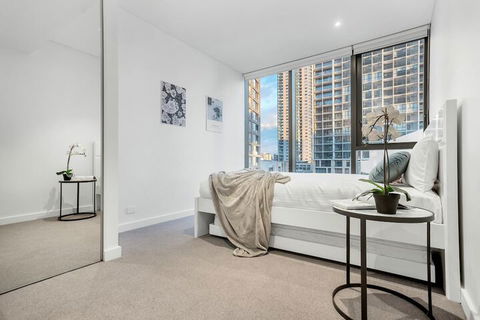 I02-china Town Luxury Service Apartment - Accommodation Asia 4