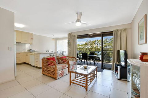 Coral Breeze Bradman Avenue Maroochydore - Accommodation Asia 7