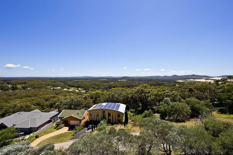 The Lookout - Accommodation Asia 2