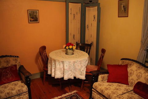 Kookaburra Cottage - Accommodation Guide 3