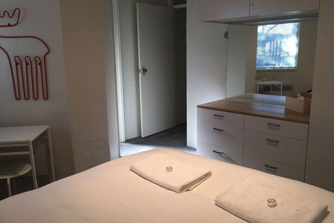 Cobbler 3 - Accommodation Guide 1