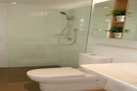 The Apartment Service MP001 - Accommodation Guide 4