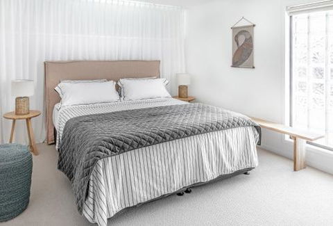 Beachside Lennox - Accommodation Asia 4