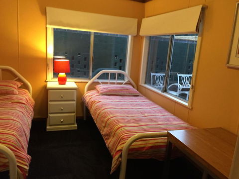 Gabbadah Beach House - Accommodation Guide 3