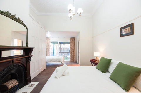 Central Charm - Accommodation Asia 1