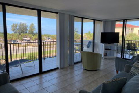 Coorumbong Close 36 - Accommodation Asia 0