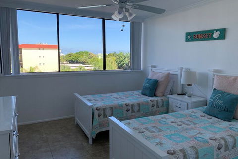 Coorumbong Close 36 - Accommodation Asia 6