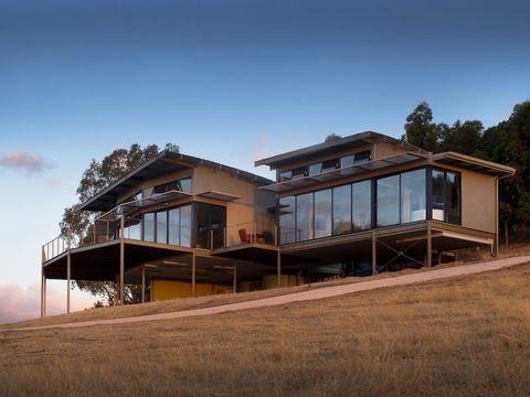 The McLaren Eye Holiday House - Accommodation Asia 2