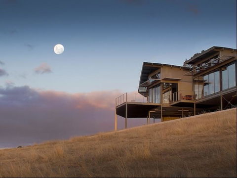 The McLaren Eye Holiday House - Accommodation Asia 3