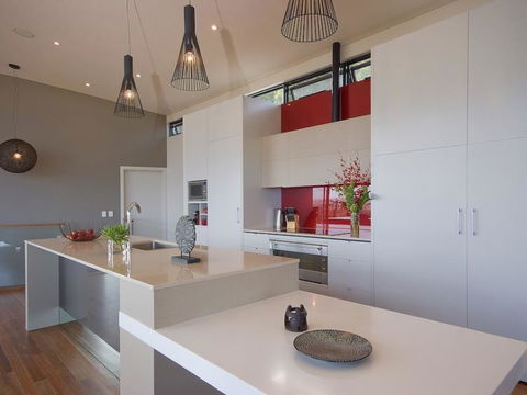 The McLaren Eye Holiday House - Accommodation Asia 1