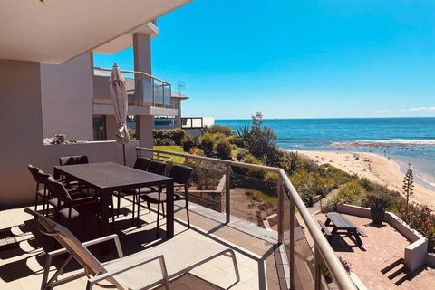 Toowoon Bay Beachfront Apartment - Accommodation Guide 5