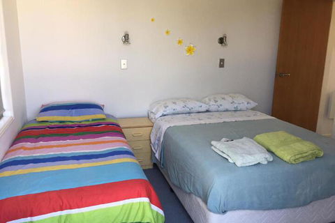 Toowoon Bay Beachfront Apartment - Accommodation Guide 4