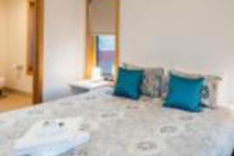 Base Camp - Accommodation Guide 0