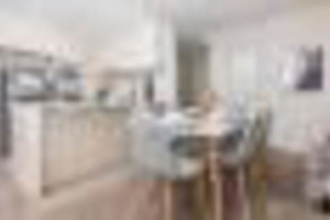 New Modern Apartment With Parking Near Amenities - Accommodation Asia 2