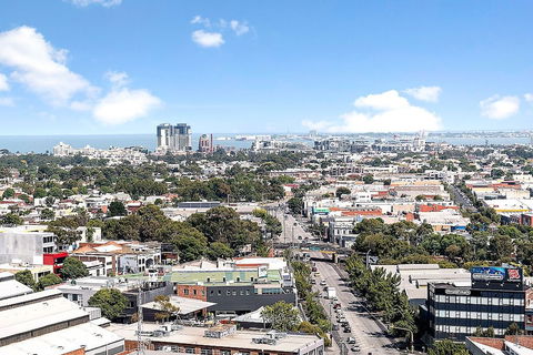 JOYCE, 1BDR Southbank Apartment - Accommodation Asia 0