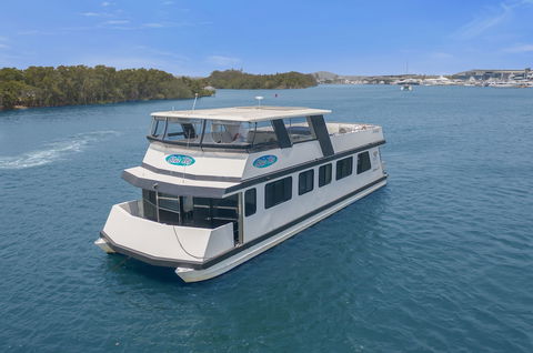 Coomera Houseboat Holidays - Accommodation Guide 3