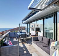 The Deckhouse 22 / 26 One Mile Close - Accommodation Asia