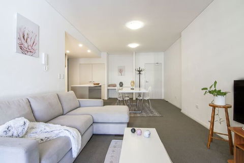 Charming And Dream Home In Sydney - Accommodation Guide 6