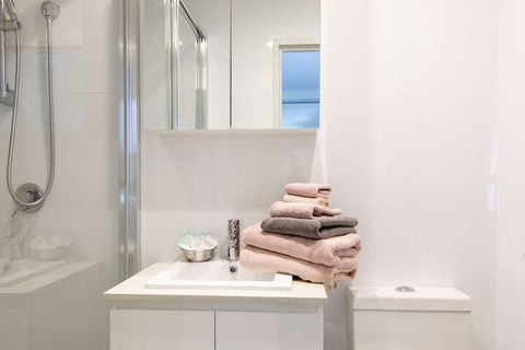 Charming And Dream Home In Sydney - Accommodation Guide 7