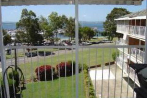 2 Bedroom Apartment Teramby Court Unit 15 - Accommodation Asia 0