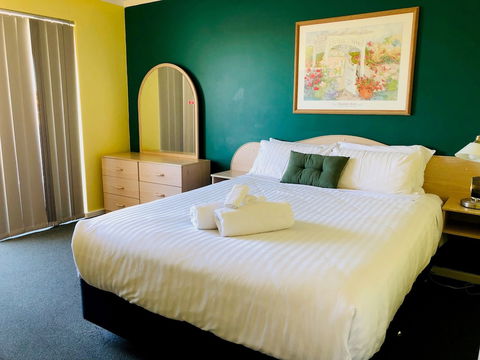 West Beach Lagoon 109 - Amazing Location - Accommodation Guide 5