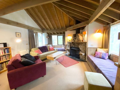 Blairs - Accommodation Guide 2