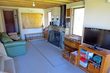 Powderhounds - Accommodation Guide 5
