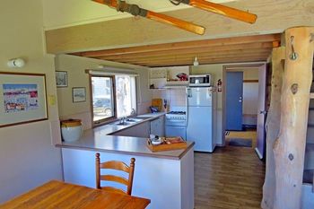Powderhounds - Accommodation Guide 4