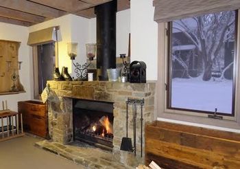 Powderhounds - Accommodation Guide 3