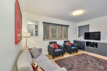 Crooked 1 - Accommodation Guide 5