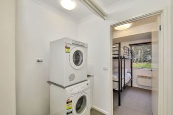 Crooked 1 - Accommodation Guide 4