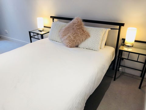 Comfy 2-Bedroom Apartment Level 5 - Accommodation Asia 5