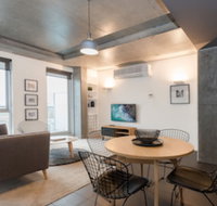 Luxury East Melbourne Apartment - Accommodation Guide