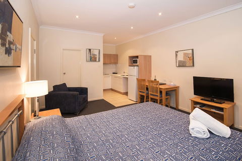 Dunsborough Town Units - Accommodation Asia 5