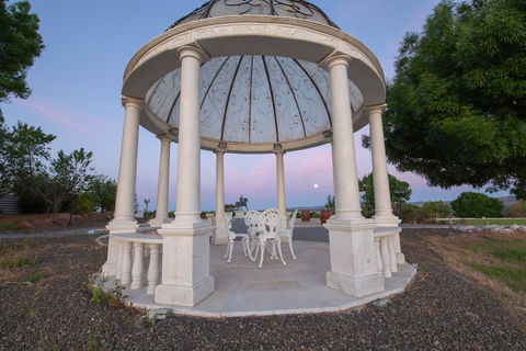 1837 Barossa Luxury Cottages Lyndoch SA - Accommodation Asia 4