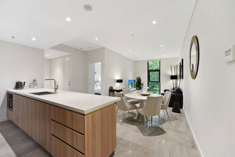 Luxury Experience In Prime Location - Accommodation Guide 6