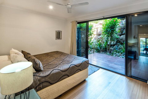 Sea View Shorelines Hamilton Island - Accommodation China 5