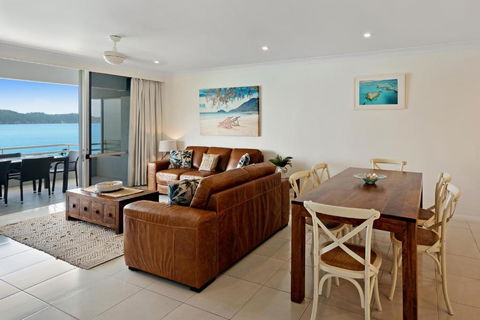 Fully Renovated Frangipani Beach Front Apartments - Accommodation Asia 1