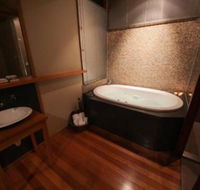 Indulge at Hepburn - Accommodation Asia